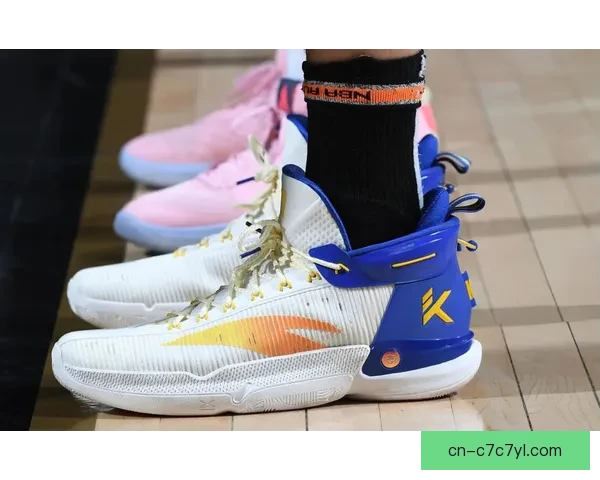 克莱与安踏签下终身合同创巅峰